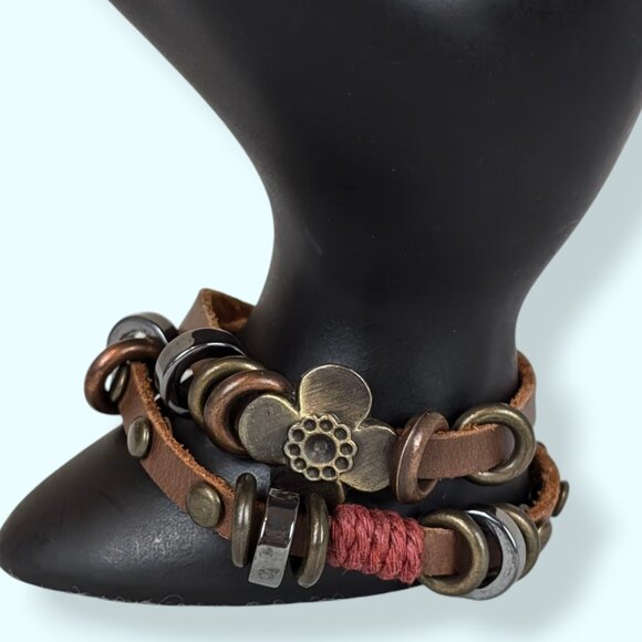 Bohemian Leather Strap Snap Bracelet - Picture 1 of 4